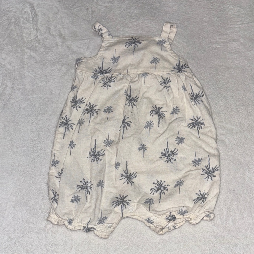 (3 for $10) carters Palm Tree Print Baby Romper baby girl clothing